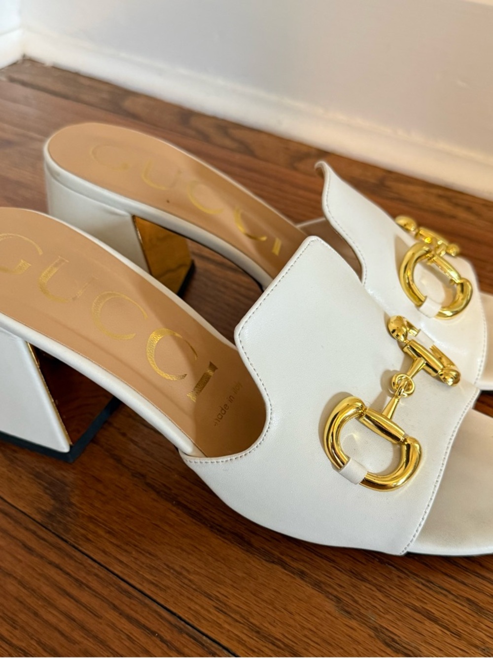Gucci Slide Sandal with Horsebit in White Leather